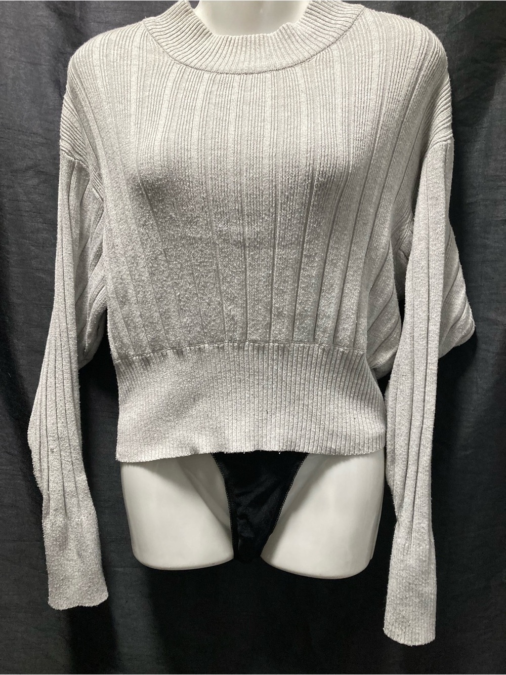 Dynamite Grey Ribbed Cutout Sleeve Sweater Size XS